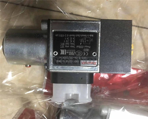 1PCS Rexroth relay HED8OA-20/200K14 R901102708 HED 8 OA-2X/200K14