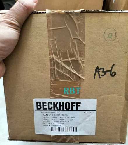 Beckhoff AM3043-0E01-0000 Motor Brand New fedex or DHL