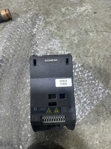 SIEMENS 6SL3211-0AB13-7UA0 AC-DRIVE 6SL32110AB137UA0 USED