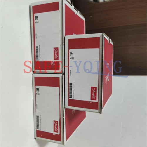 1PCS Danfoss temperature transmitter 060G2427 NEW