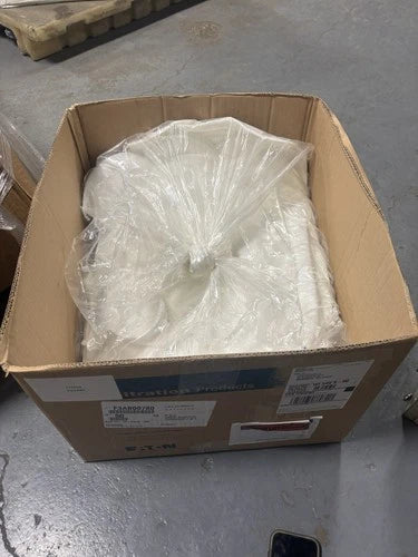 NEW BOX OF 50 EATON Snap-Ring Filter Bag PO-25 P04A-50L F3AB00780