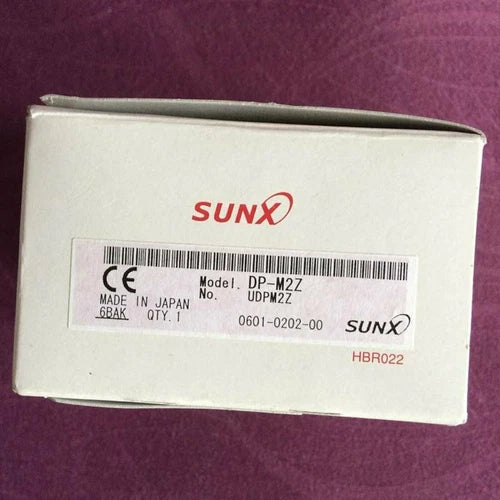 1PCS New For /SUNX Pressure Sensor DP-M2Z In Box #F3
