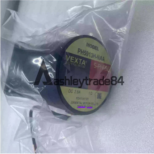1PCS New PH5913H-NAA VEXTA Stepper Motor