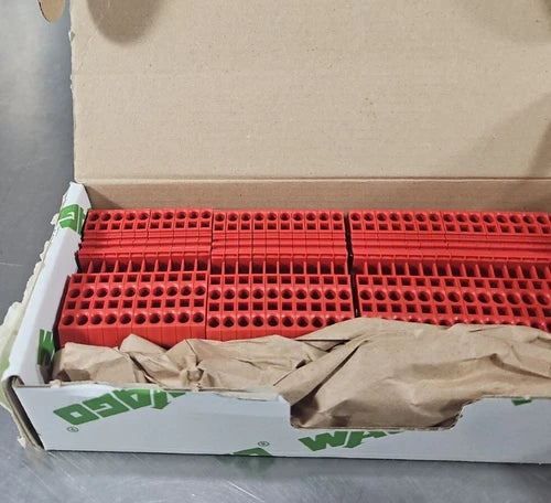 WAGO 280-653 Conductor Through Terminal Block - Lot of 36.              Loc3D-28