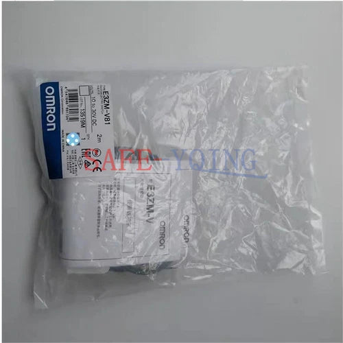1PC NEW Omron photoelectric switch E3ZM-V81