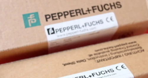 1PCS New Pepperl+Fuchs CJ10-30GK-WO Inductive proximity switch sensor