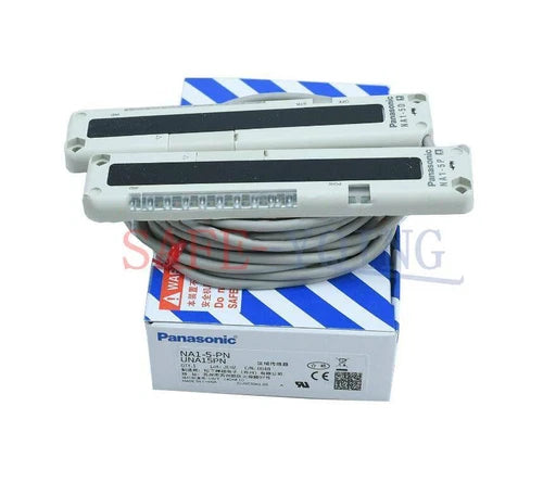 1Pcs Panasonic SUNX NA1-5-PN (NA1-5D-PN+NA1-5P-PN) Area Sensor New
