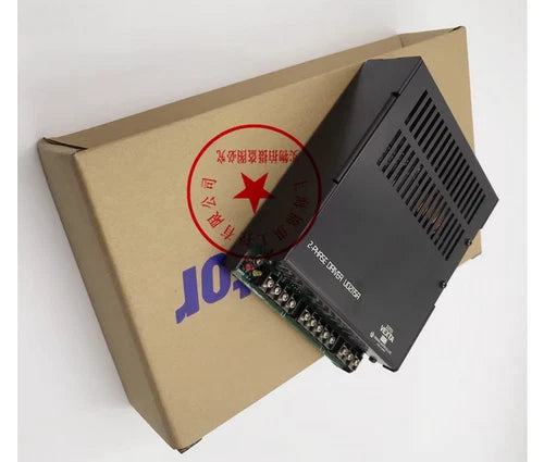 New In Box Vexta Orientalmotor UD2115A 2-PHASE Servo Driver