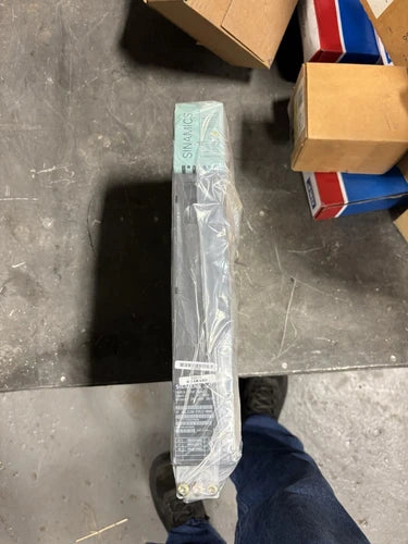 NEW NO BOX SIEMENS 6SL3120-2TE13-0AA0 SINAMICS 6SL3120-2TE13-0AA0 DRIVE