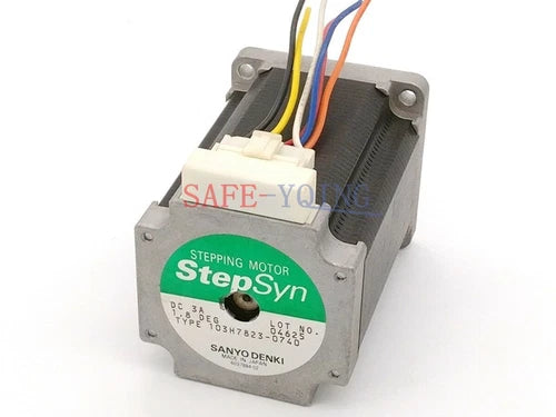 ONE SANYO DENKI STEPSYN 103H7823-0740 Motor