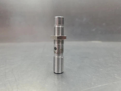 Allen Bradley 871TM-DH4NP12-D4 Proximity Sensor, 10-30VDC.                5E-1/2