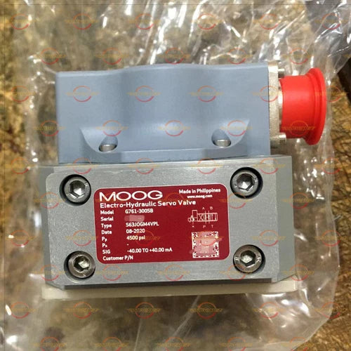 1PIECE NEW MOOG SERVO VALVE G761-3005B