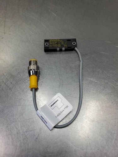 TURCK BC10-QF5.5-AN6X2-0.2M-RS 4T Proximity Switch.                        5E-19
