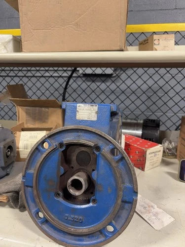 ROSSI MOTORIDUTTORI MRCI 80 U03D Gearmotor MRCI80U03D USED