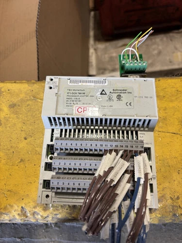 SCHNEIDER ELECTRIC 171-CCS-760-00 PLC PROCESSOR USED