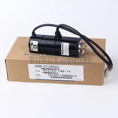 1PC New Yaskawa servo motor SGM-01U3B4CL