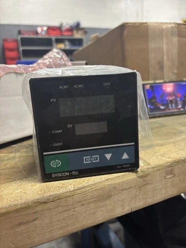 NEW NO BOX Syscon RKC HL90JF2-M*AB-NNN-NN Temperature Controller