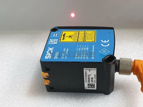 1PC SICK DS50-N1112 DISTANCE SENSOR Mid Range Distance Sensors USED