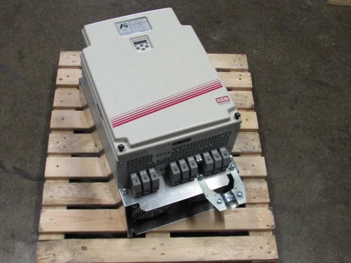 KEB 22.F4.COR-6L11 V2.2 55KW F4 DC Input Frequenzumrichter Top Zustand