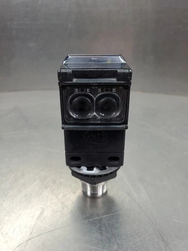 Allen Bradley 42GRL-9002-QD/B Photoswitch.                                 5D-34