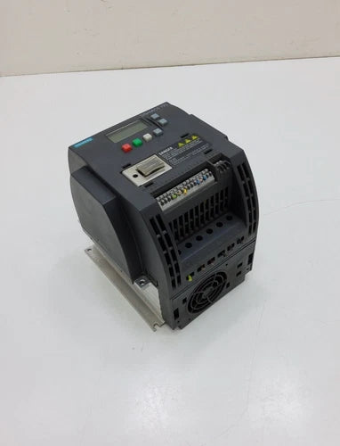 SIEMENS SINAMICS V20 6SL3210-5BB21-5AV0 INVERTER I.5KW