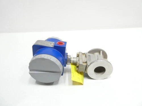 Foxboro 83W-D1HS1SSTNA Magnetic Flow Meter 1-1/2in 12.5-42v-dc