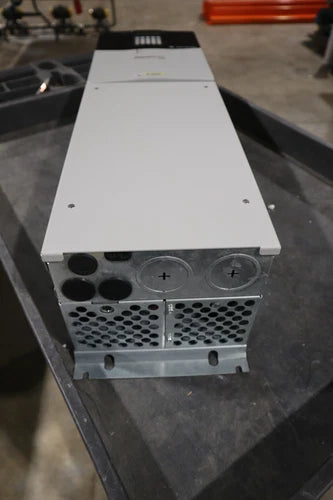 NEW ALLEN BRADLEY 20BC085A0AYNANC1 POWERFLEX DRIVE 700 400V 60HP SERIES B S-149A
Opens in a new window or tab