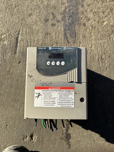 Schneider Electric Altivar 28 AC Drive ATV28HU18N4U USED