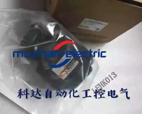 1PC VEXTA BXM5120M-GFS BXM5120MGFS Brushless Motor New In Box Expedited Shipping