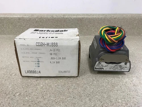 Barksdale Pressure Switch CD2H-M18SS NEW