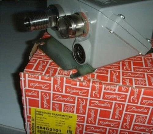 1Pc New Danfoss 084G2101 ss