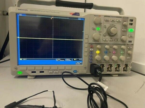 Tektronix MSO4104B